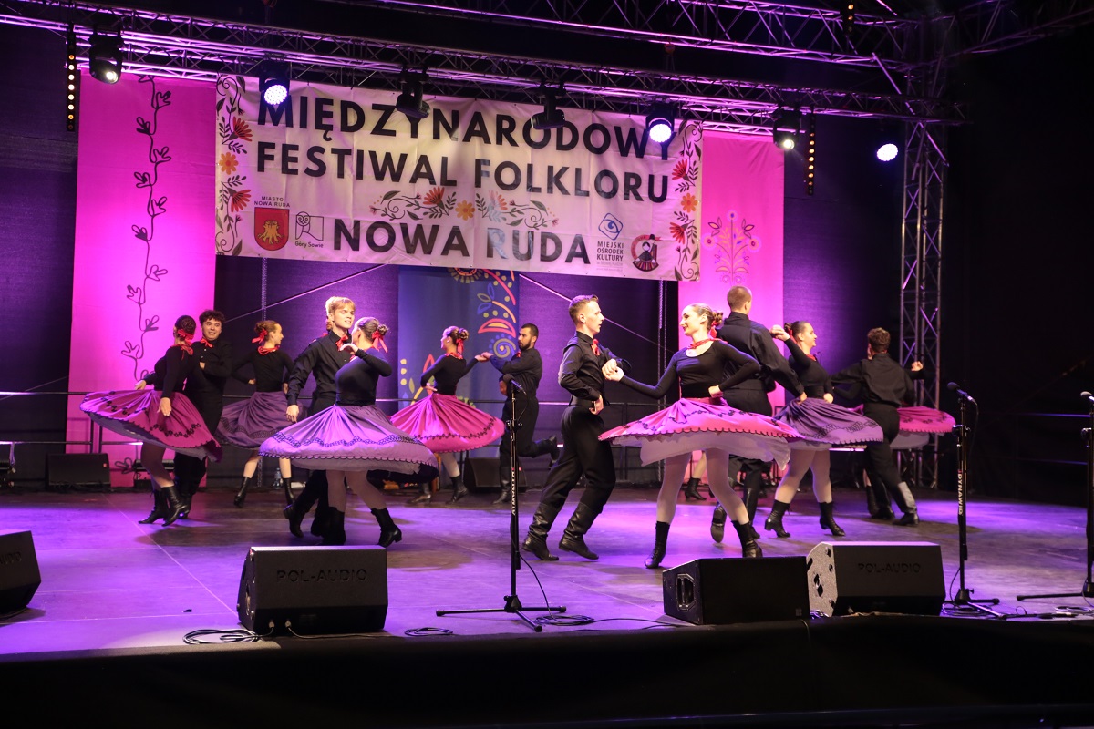 Artyście na scenie Festiwalu